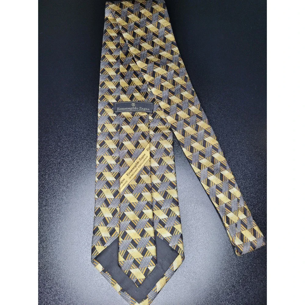 Ermenegildo Zegna Men's Necktie Gold Grey Geometric Silk 3.75x58 Excellent